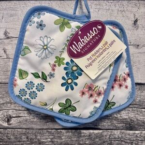 Vintage Floral Wabasso Pot Holders On The Pattern Casual Bloom